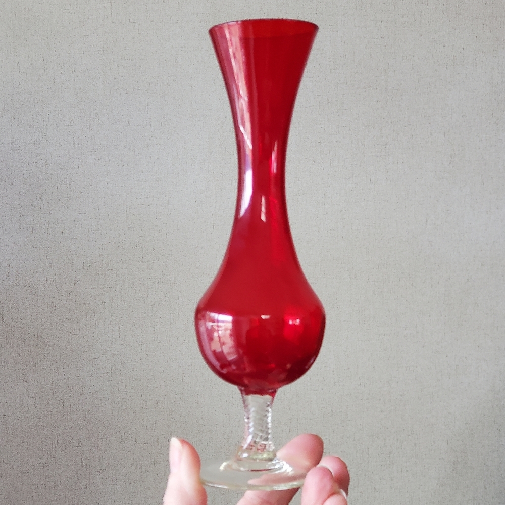 8" Pretty Glass Vase Red With Swirled Clear Stem Vintage Art Glass